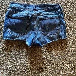 Size 0 old navy shorts